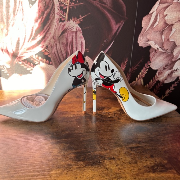 Aldo Black and White Heels Elegant Stiletto Design - Picture 1 of 3